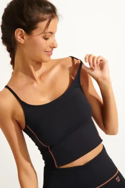 Fitnessoutfit zwart NETTIE & MINDS WELLBLISS