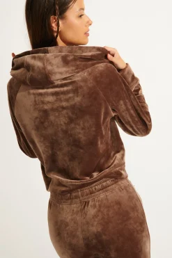 JACK Bruin MAKAIO SEALAKE