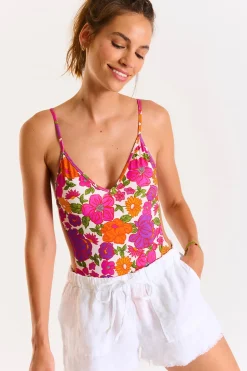 SHORT Wit DOUGLAS HAWSTON