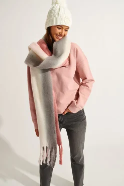 Sjaals Roze FELLOWS TRESCOT