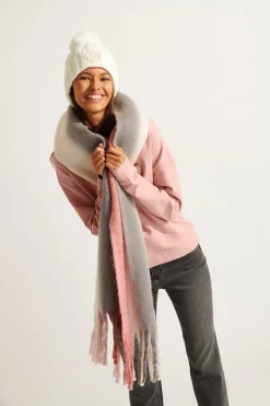 Sjaals Roze FELLOWS TRESCOT