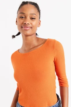 T-shirt Oranje MARA NAELIA